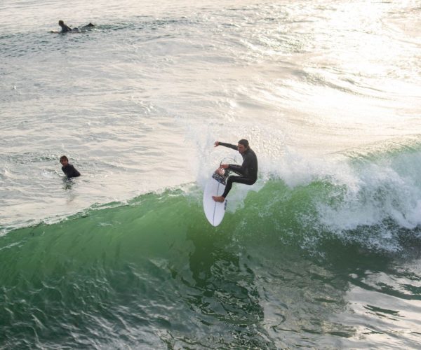 Surf camp w Portugalii – europejska mekka surferów